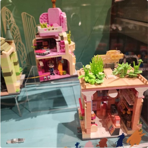 [11/21/2024-10:17-640] Diorama Playset Zootopia Like Lego 