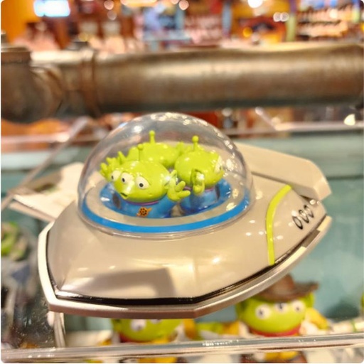 [11/21/2024-10:20-270] Pullback Alien Spaceship Toy