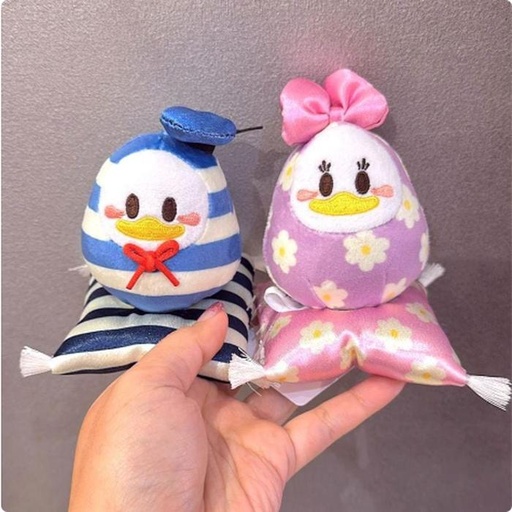 [12/7/2024-13:43-470] Donald & Daisy Plush Year 2025 Set