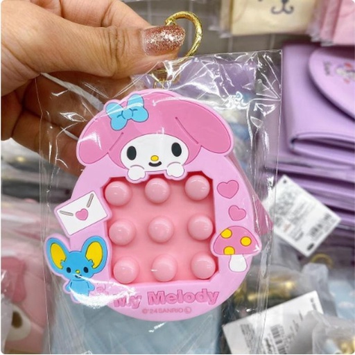 [12/19/2024-08:41-135] Melody Keychain can be squeezed
