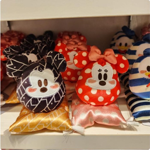 [12/19/2024-16:06-450] 🎊🎊 Jny Coll.- Plush Mickey Minnie 