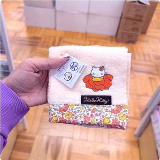 [12/23/2024-09:14-110] Hand Towel Sanrio Hello Kitty @Each