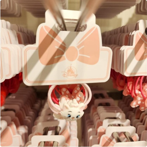 [12/23/2024-11:21-120] Disney Marie Hair Rubber
