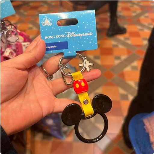 [12/28/2024-15:40-245] Mickey Classic Keychain Holder