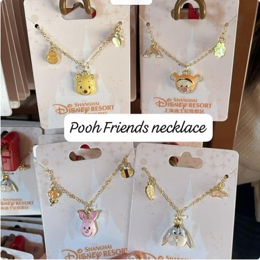 [12/30/2024-10:54-410] Pooh Friends Necklace
