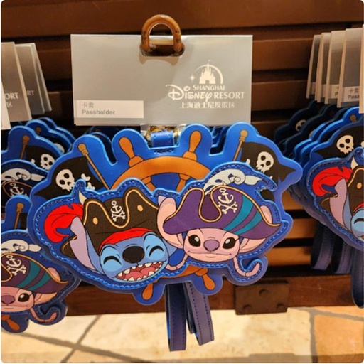 [1/2/2025-17:07-320] Keychain id leather case stitch pirates