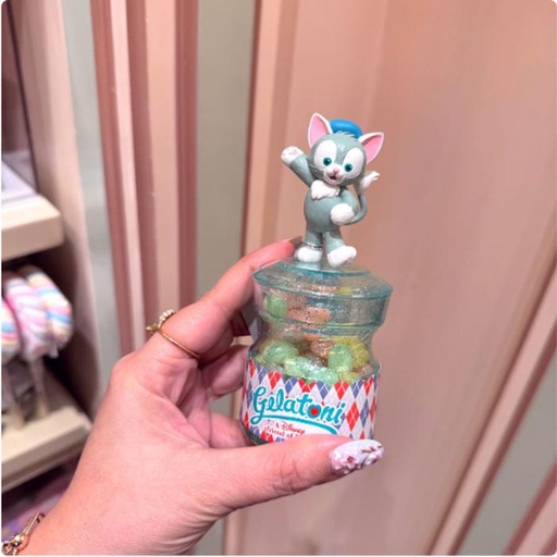 [1/8/2025-09:44-230] Candycase with Candy Gelattoni