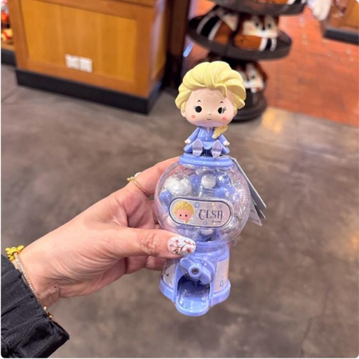 [1/8/2025-09:52-300] Elsa