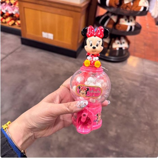 [1/8/2025-09:52-300] Minnie