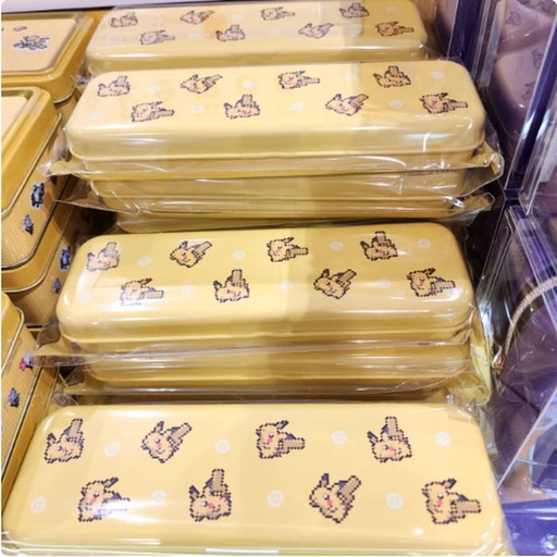 [1/25/2025-18:27-270] Pokemon Plastic Case Choco contents -