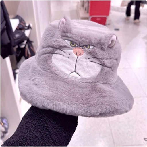 [1/18/2025-20:20-350] Fluffy Lucifer hat