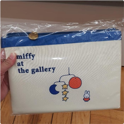 [1/20/2025-10:03-395] Miffy Flat Pouch Gallery