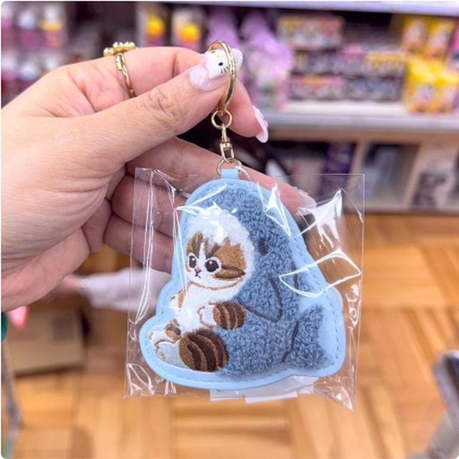 [1/20/2025-12:36-215] Mofusand Blue Embroidery Keychain