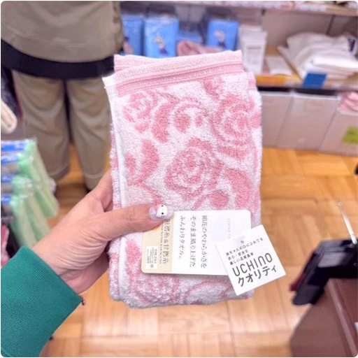 [1/21/2025-16:18-245] Face Towel Uchino Pink Made in JP