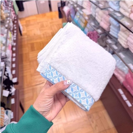 [1/21/2025-16:18-245] Face Towel Uchino White Blue Made in JP