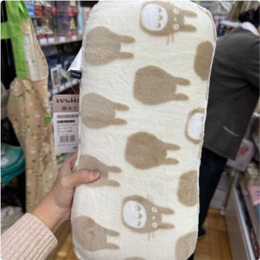 [1/21/2025-17:15-480] Cushion / Pillow Totoro 