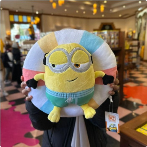 [1/26/2025-09:54-740] Big Plush Minion Summer